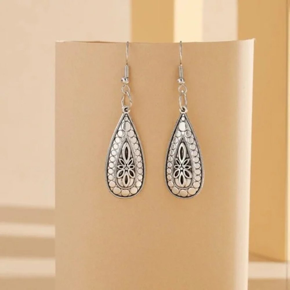 Antique Silver Water Drop Earrings.